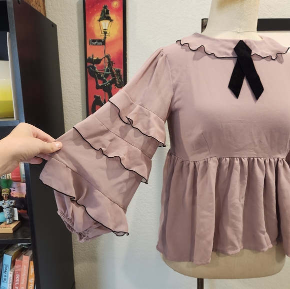 FL&L Ruffled Collared Blouse - Picture 3 of 5